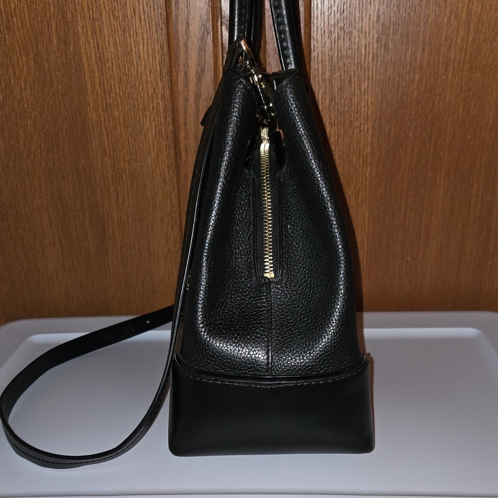 Michael Kors Black Leather Tote Bag - Picture 5 of 15